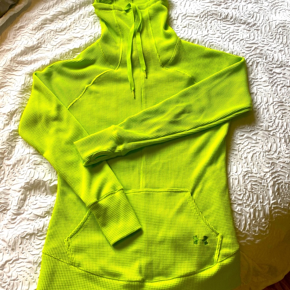 Under armour cowell neck sweatshirt size S